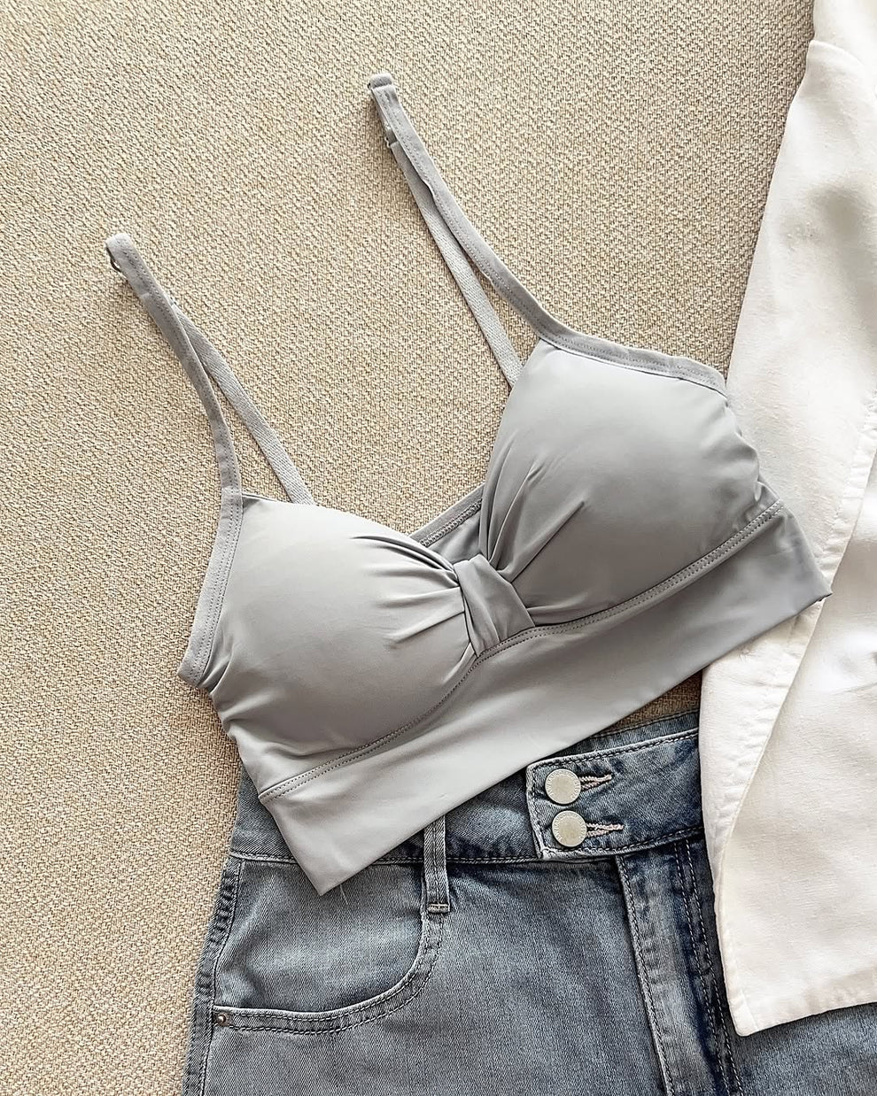 (30-36) Seamless Adjustable Strap Knot Bra - Image 4
