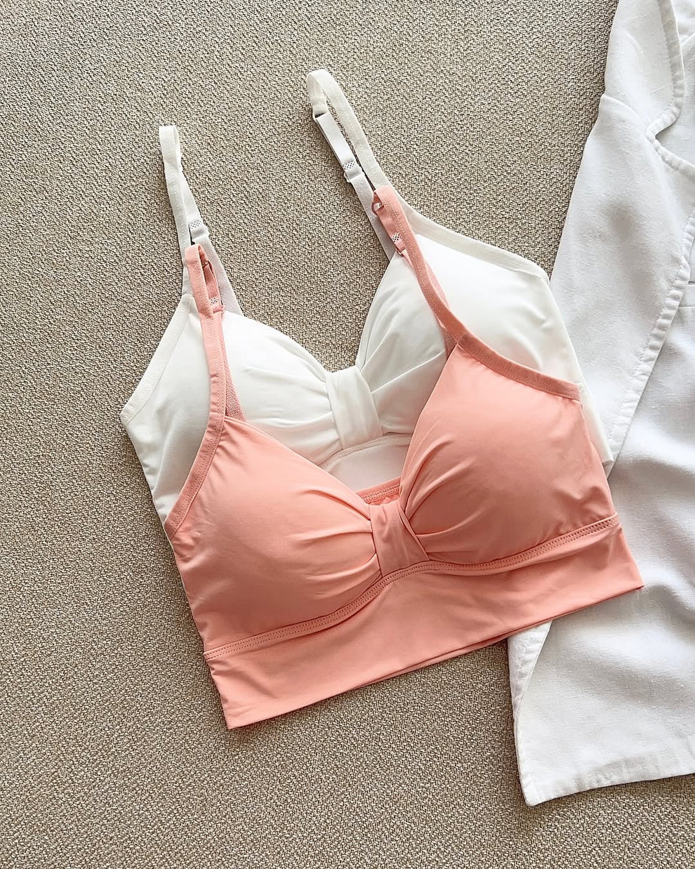 (30-36) Seamless Adjustable Strap Knot Bra - Image 2